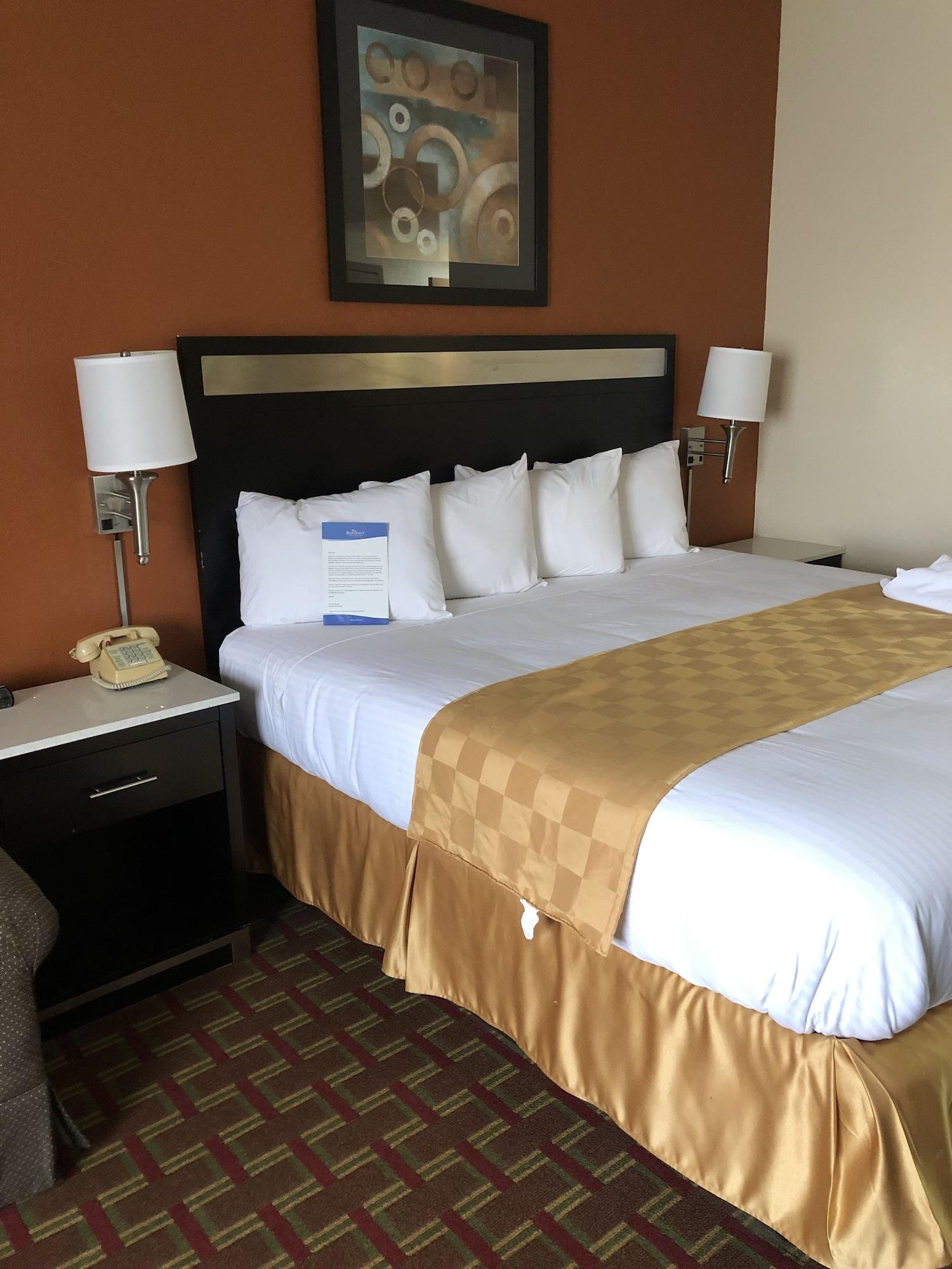 Baymont By Wyndham Cincinnati Sharonville