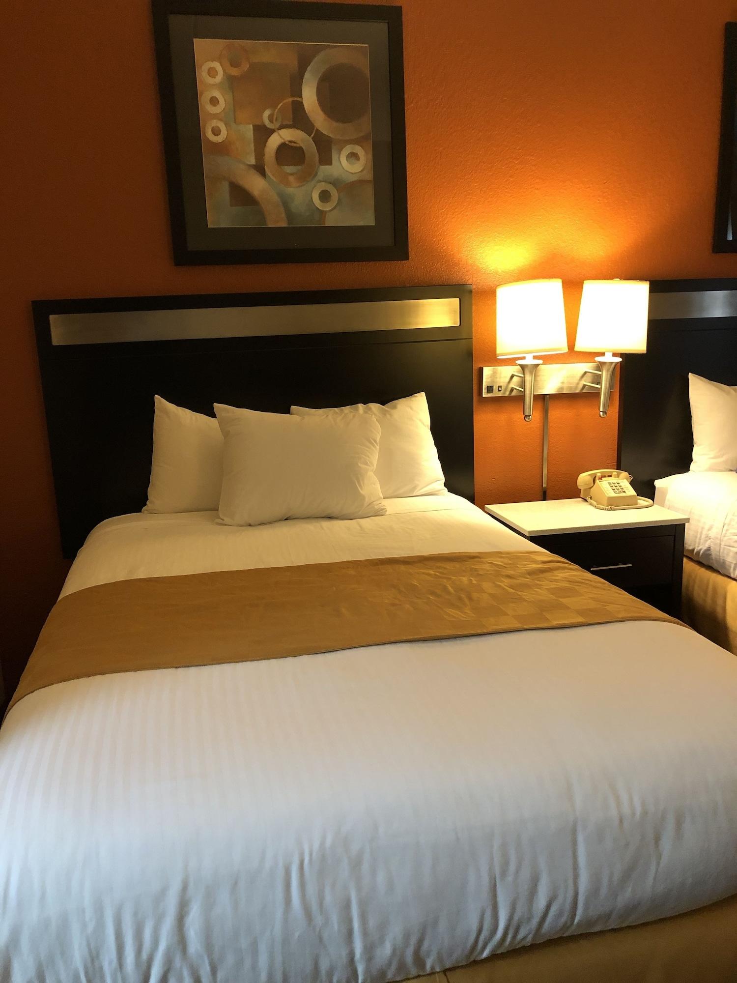 Baymont By Wyndham Cincinnati Hotel Sharonville