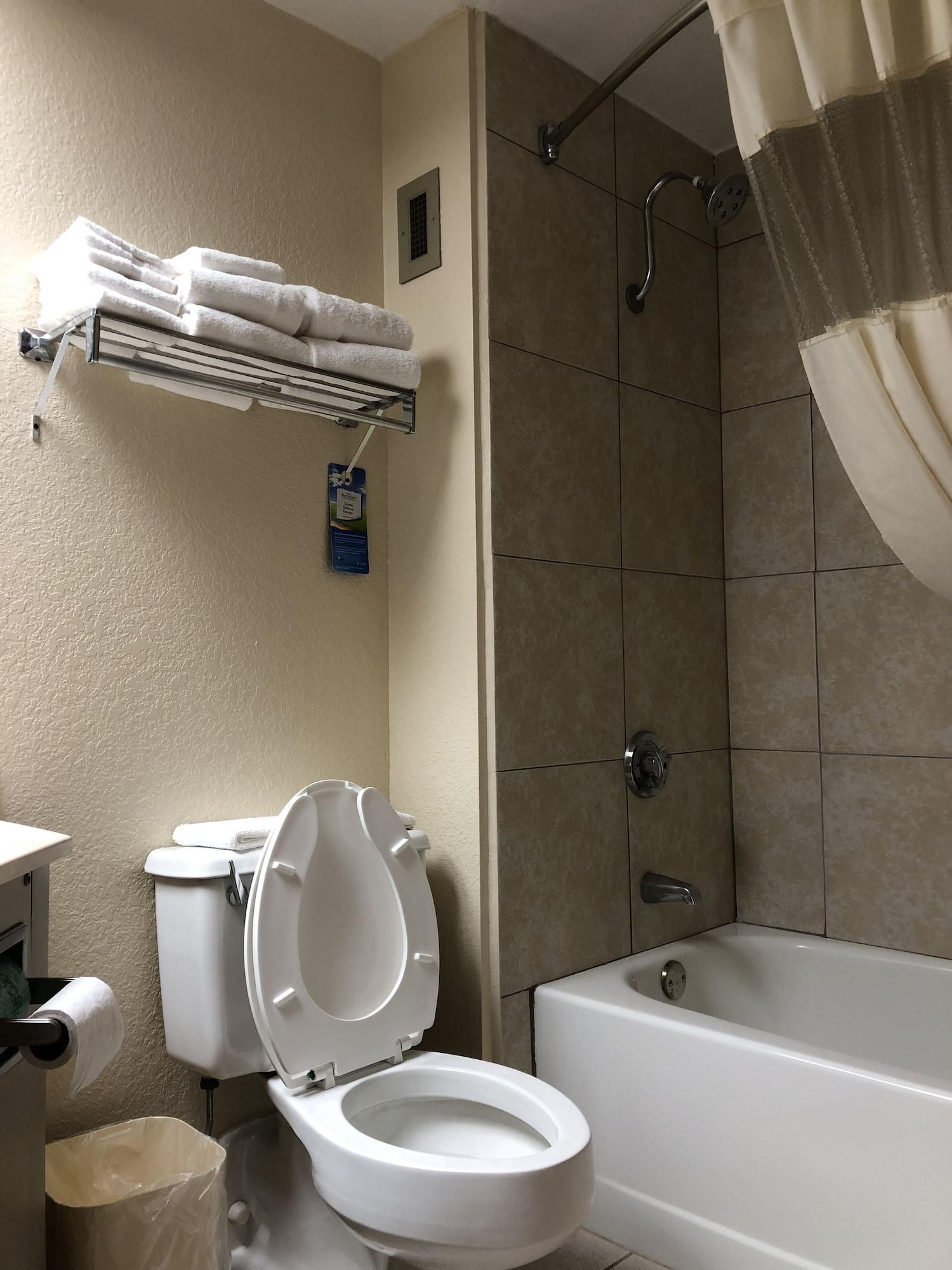 Hotel Baymont By Wyndham Cincinnati
