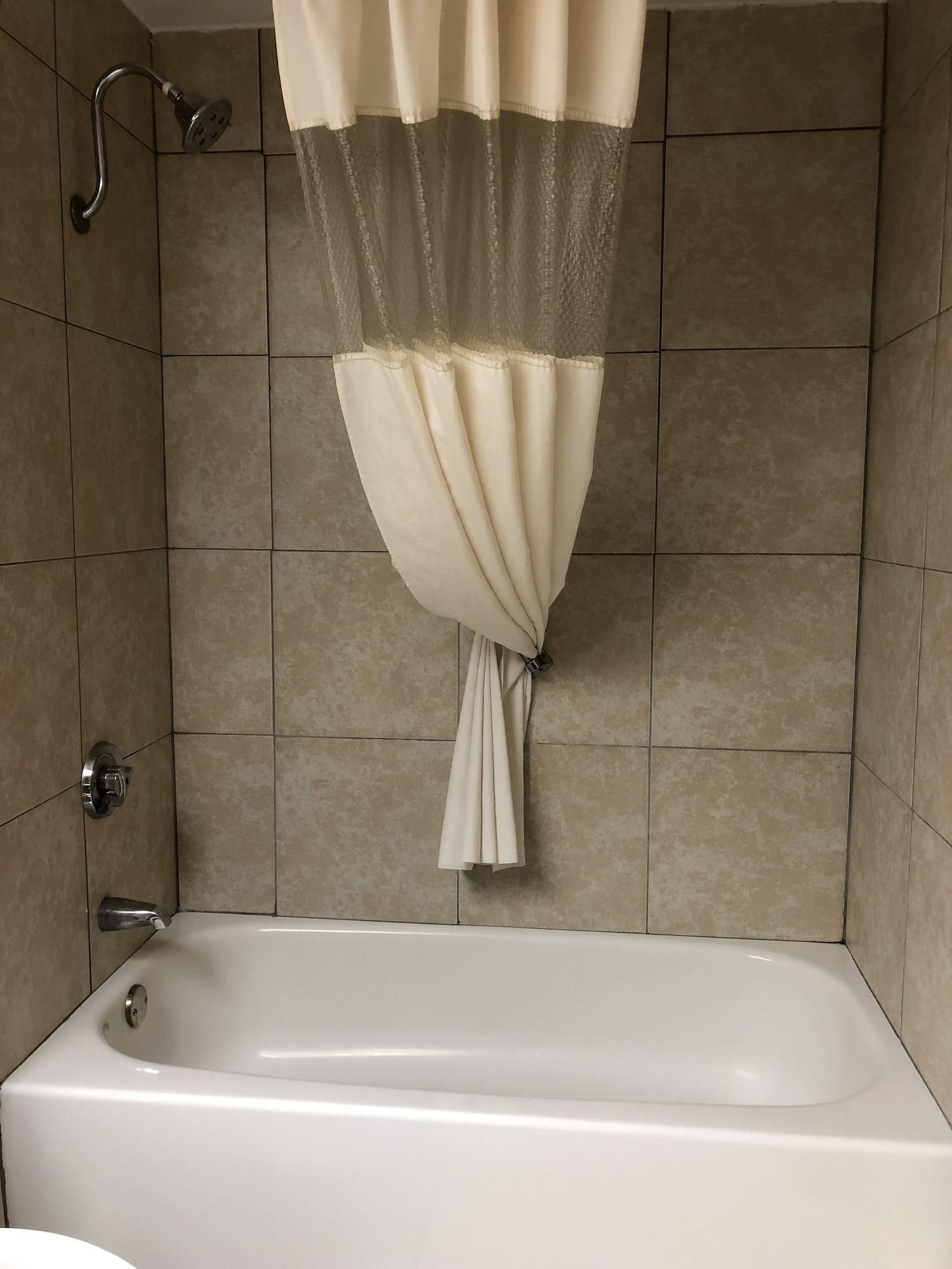 Baymont By Wyndham Cincinnati Hotel 2*