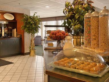 Baymont By Wyndham Cincinnati Sharonville