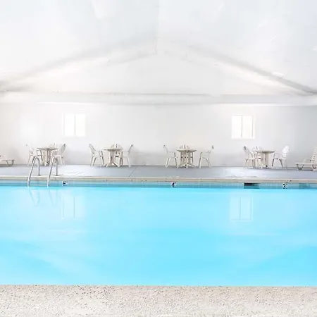 Baymont By Wyndham Cincinnati Sharonville 