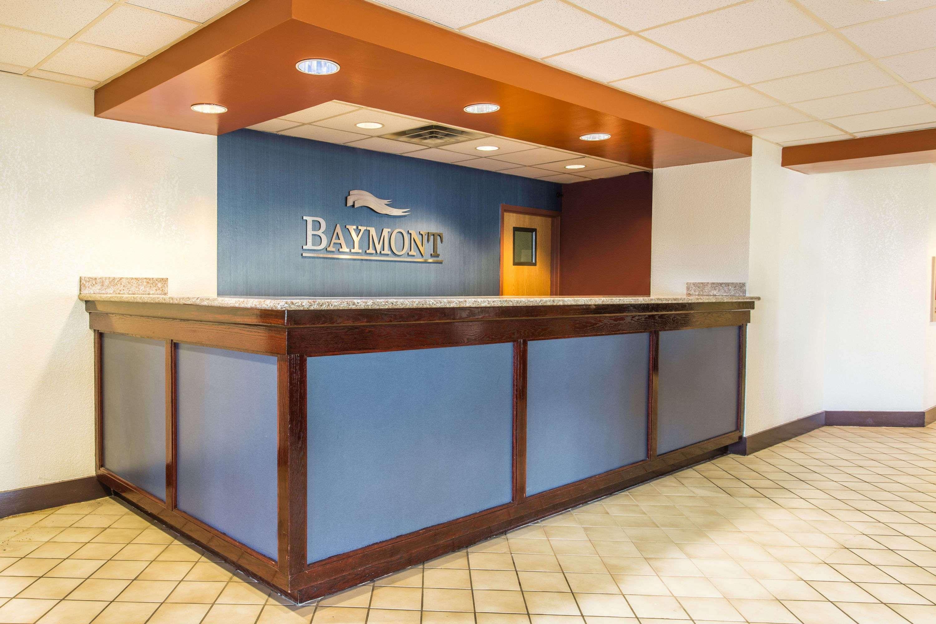 Hotel Baymont By Wyndham Cincinnati Sharonville